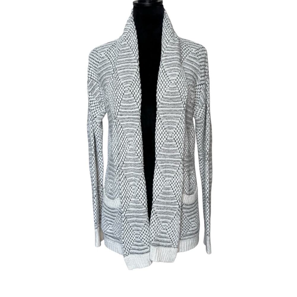 A NEW DAY Women's Gray White Patterned Knit Open Front Cardigan Sweater